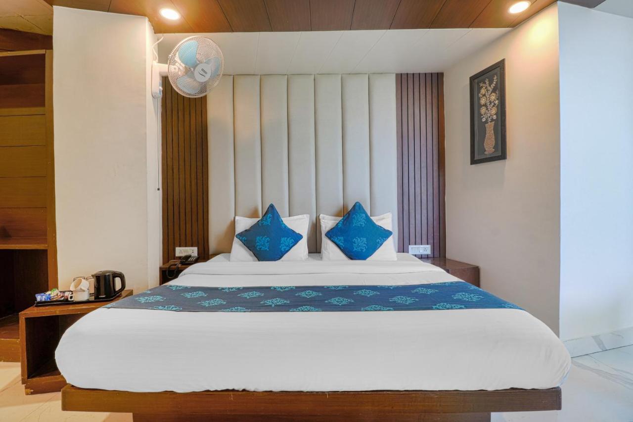 Hotel Silver Line By La Casa Mussoorie Kültér fotó