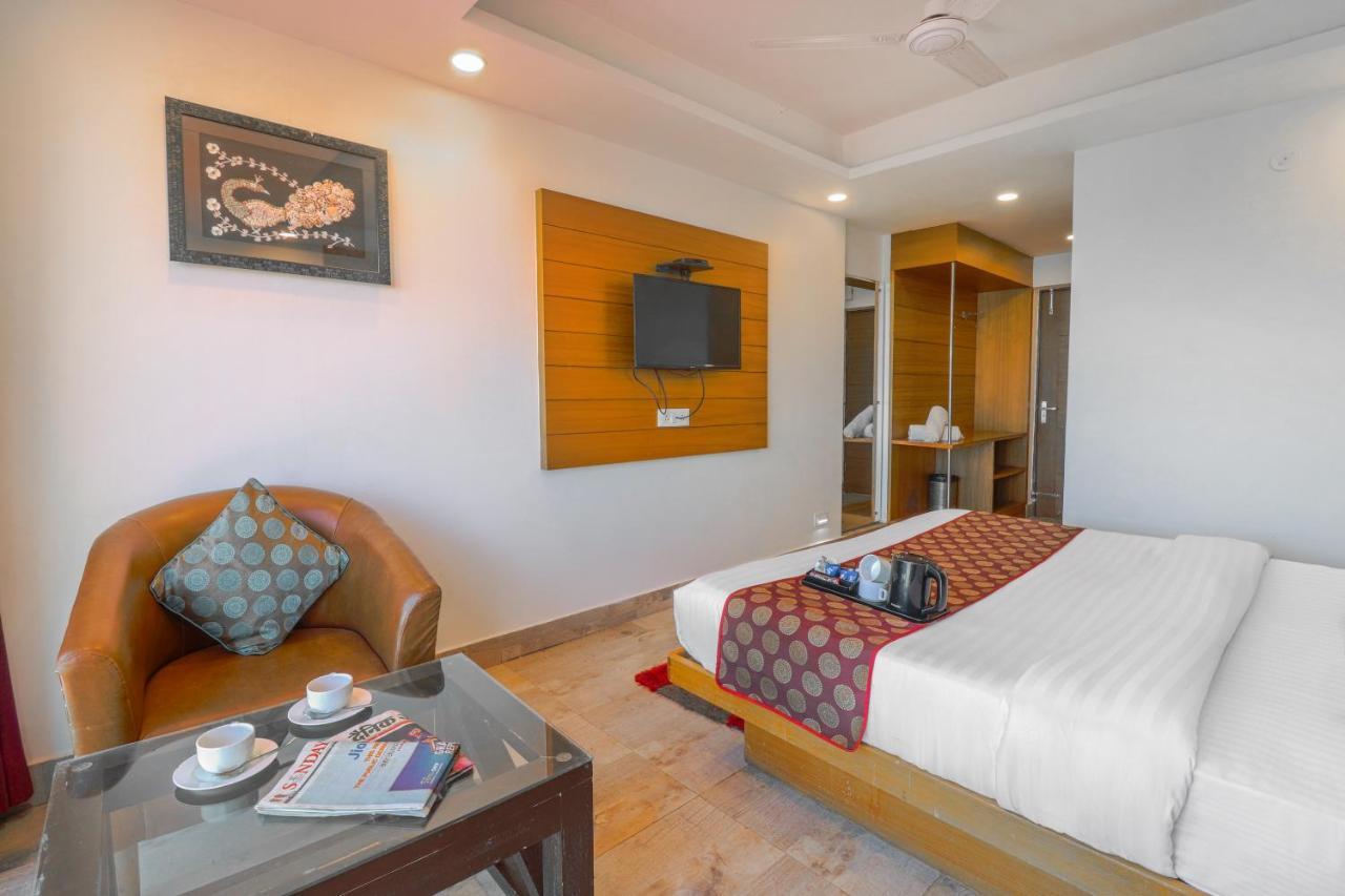 Hotel Silver Line By La Casa Mussoorie Kültér fotó